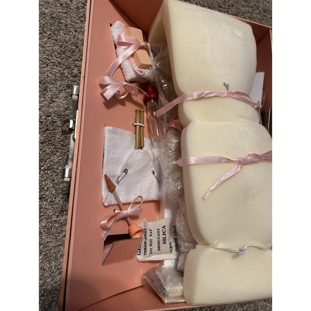 2001  Danbury Mint  Tiny Tears Porcelain Doll in Layette Trunk Special Edition